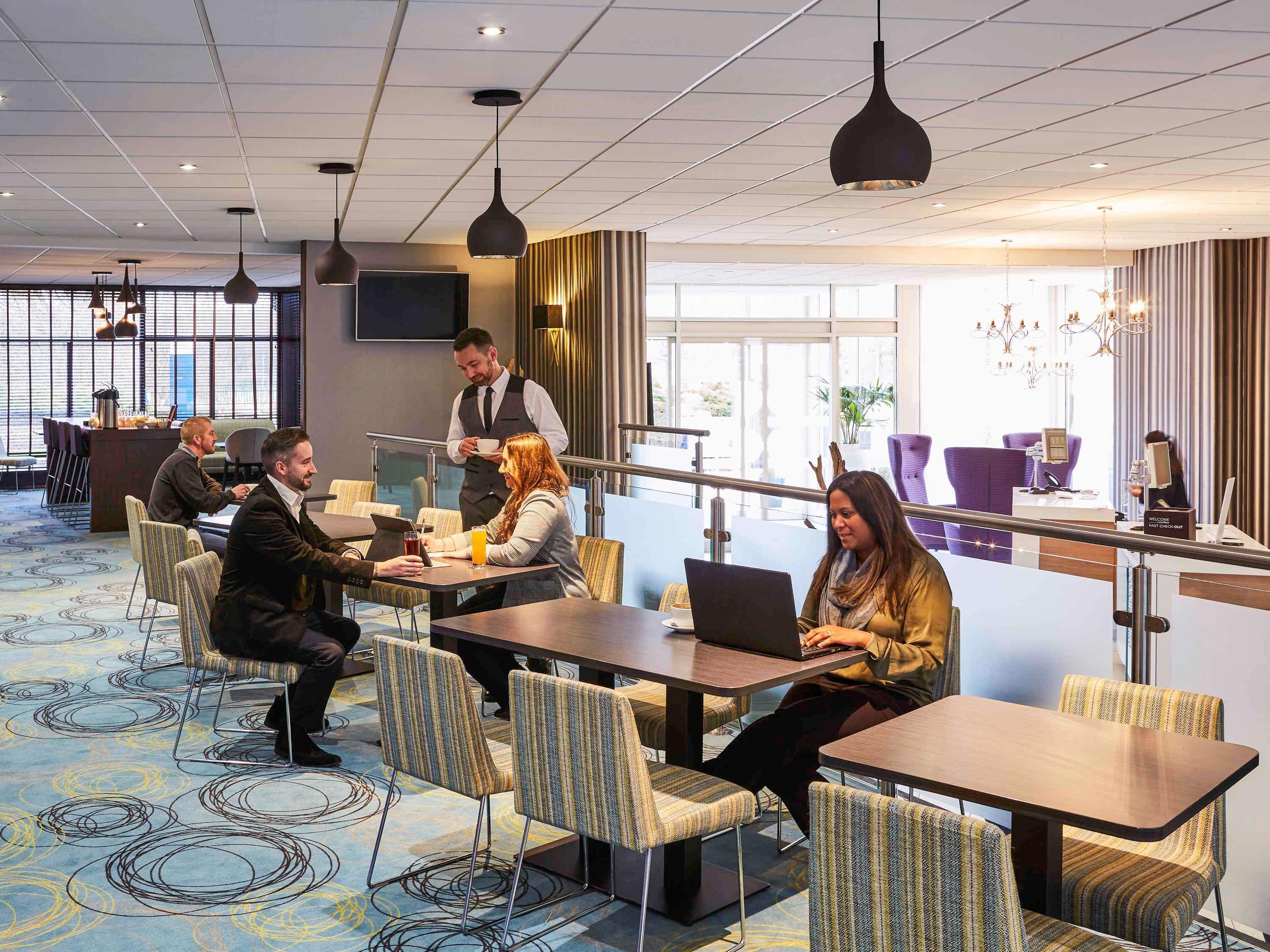 Novotel Coventry Eksteriør bilde